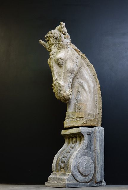 cheval antique V05