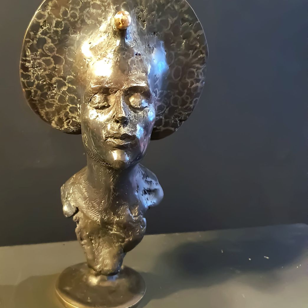 Luce Nel Profondo, bronze, pièce unique